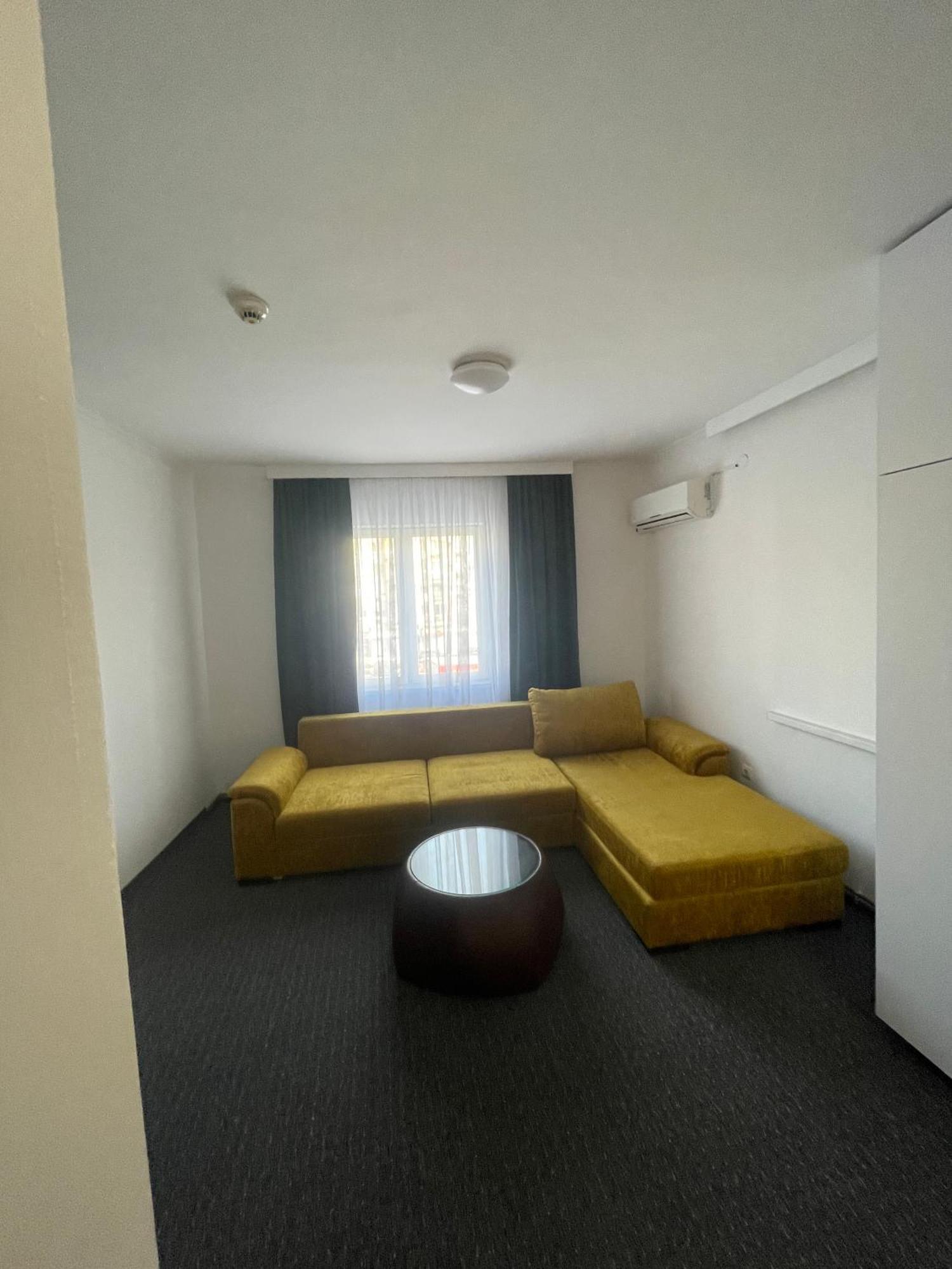Hotel Ada - Otoka SJJ Esterno foto