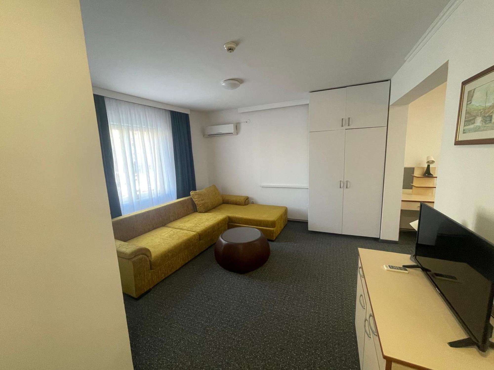 Hotel Ada - Otoka SJJ Esterno foto