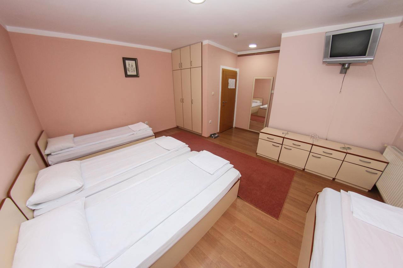 Hotel Ada - Otoka SJJ Esterno foto