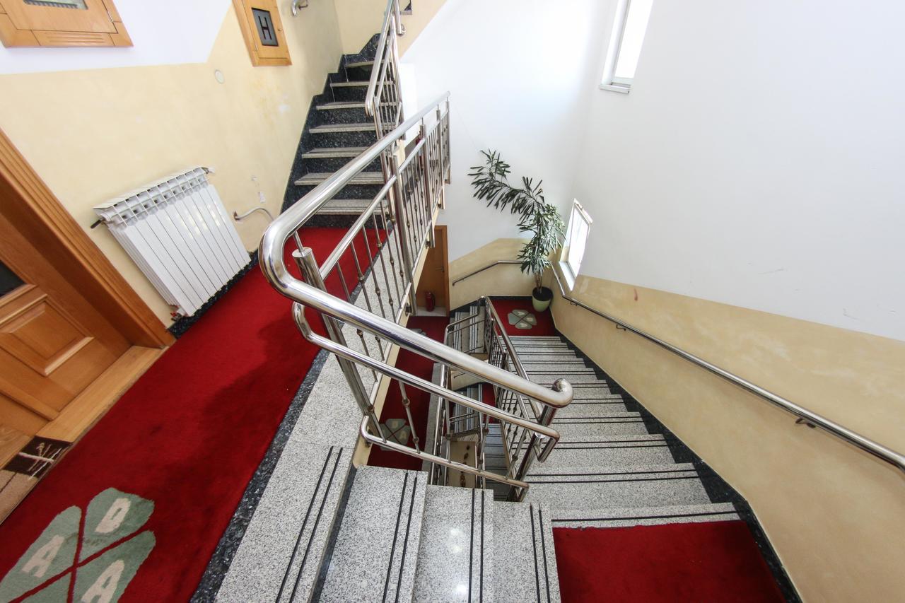 Hotel Ada - Otoka SJJ Esterno foto